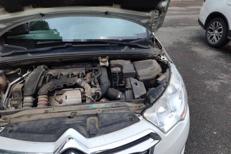 Used Citroen C4L 2014 1.6THP Intelligent Drive Automatic Dynamic Model Engine Bay Left