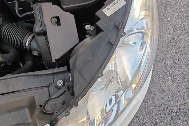 Used Citroen C4L 2014 1.6THP Intelligent Drive Automatic Dynamic Model Engine Bay Left