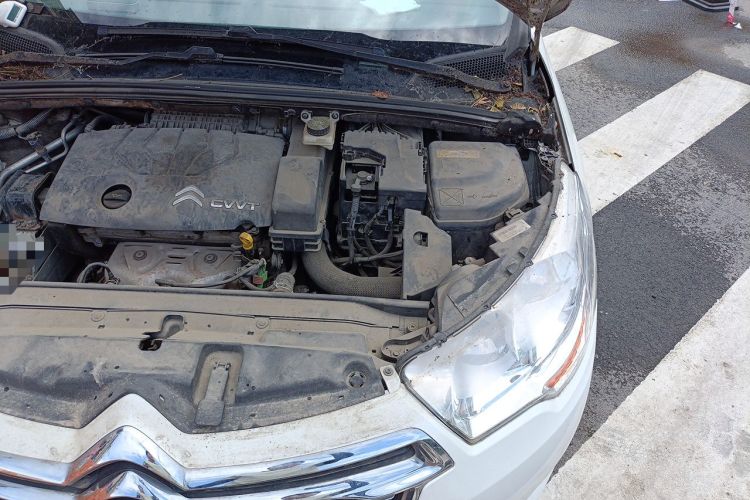 Used Citroen C4L 2014 1.8L Intelligent Drive Manual Version – Dynamic Edition Engine Bay Left
