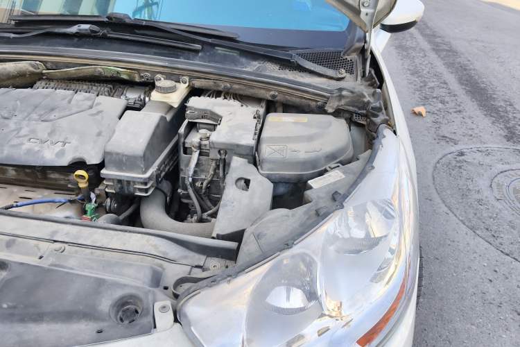 Used Citroen C4L 2014 1.8L Intelligent Drive Manual Enjoyment Model Engine Bay Left