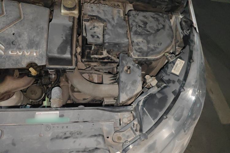 Used Citroen C4L 2014 1.8L Intelligent Drive Automatic Dynamic Model Engine Bay Left