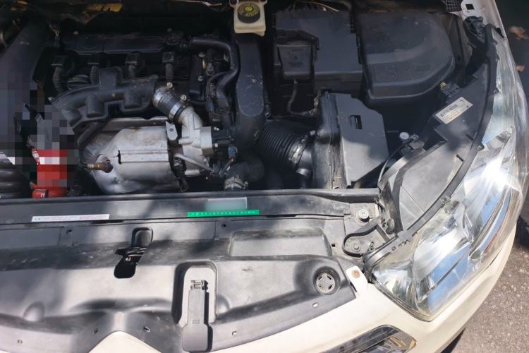 Used Citroen C4L 2014 1.6THP Intelligent Drive Automatic Dynamic Model Engine Bay Left