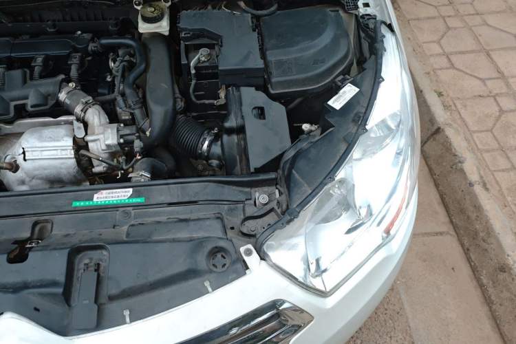 Used Citroen C4L 2014 1.6THP Intelligent Drive Automatic Dynamic Model Engine Bay Left