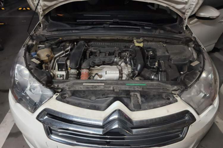 Used Citroen C4L 2014 1.6THP Connected Car Version Automatic Dynamic Model Engine Bay
