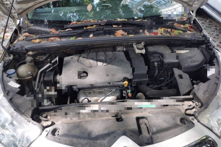 Used Citroen C4L 2014 1.8L Intelligent Drive Manual Version – Dynamic Edition Engine Bay