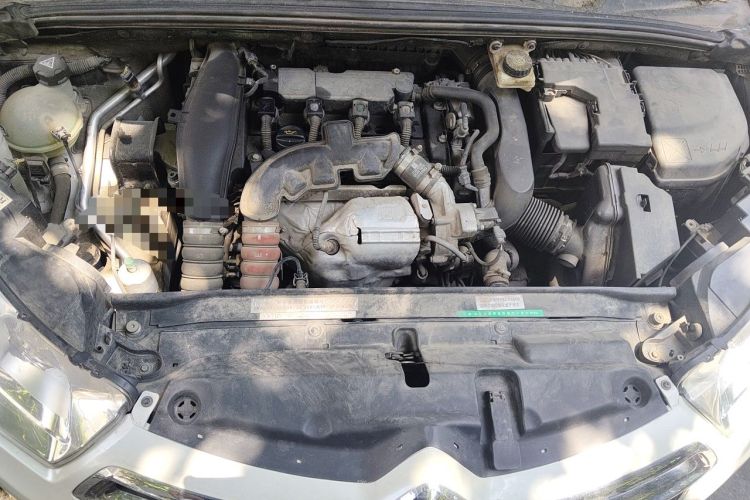 Used Citroen C4L 2014 1.6THP Intelligent Drive Automatic Dynamic Model Engine Bay