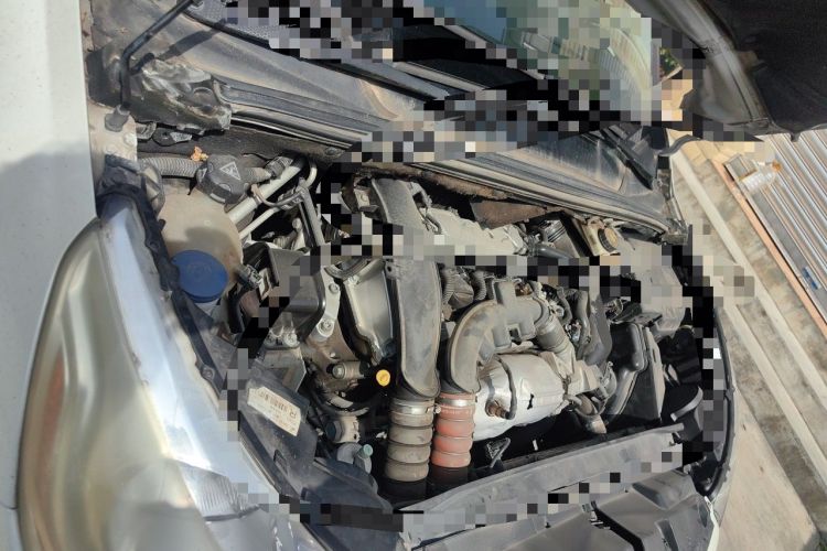 Used Citroen C4L 2014 1.6THP Intelligent Drive Automatic Dynamic Model Engine Bay Right