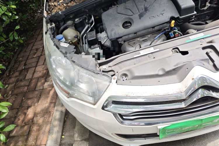 Used Citroen C4L 2014 1.8L Intelligent Drive Automatic Dynamic Model Engine Bay Right