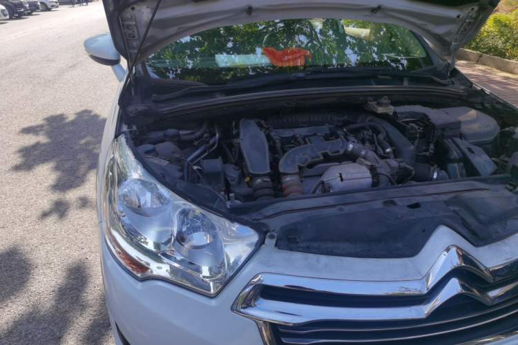 Used Citroen C4L 2014 1.6THP Intelligent Drive Automatic Dynamic Model Engine Bay Right