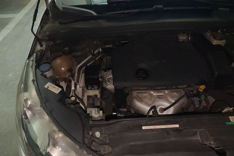 Used Citroen C4L 2014 1.8L Intelligent Drive Automatic Dynamic Model Engine Bay Right