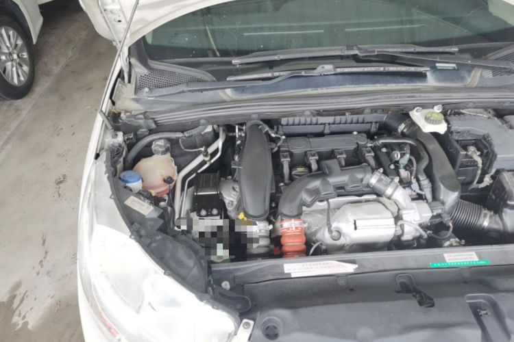 Used Citroen C4L 2014 1.6THP Intelligent Drive Automatic Dynamic Model Engine Bay Right