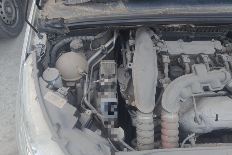 Used Citroen C4L 2014 1.6THP Intelligent Drive Automatic Dynamic Model Engine Bay Right