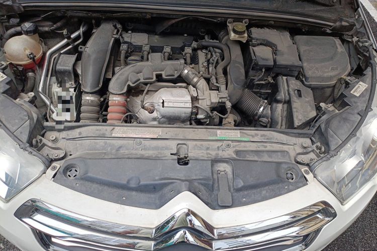 Used Citroen C4L 2014 1.6THP Intelligent Drive Automatic Dynamic Model Engine Bay