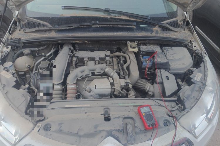 Used Citroen C4L 2014 1.6THP Intelligent Drive Automatic Dynamic Model Engine Bay