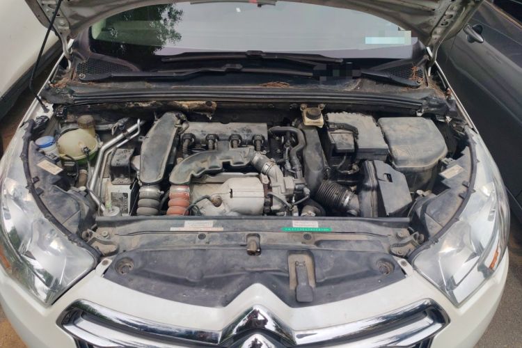Used Citroen C4L 2014 1.6THP Intelligent Drive Automatic Dynamic Model Engine Bay
