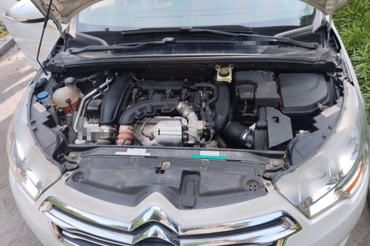 Used Citroen C4L 2014 1.6THP Intelligent Drive Automatic Dynamic Model Engine Bay