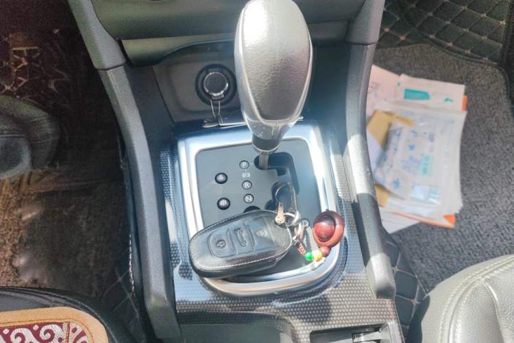 Used Citroen C4L 2014 1.6THP Intelligent Drive Automatic Dynamic Model Gear Lever