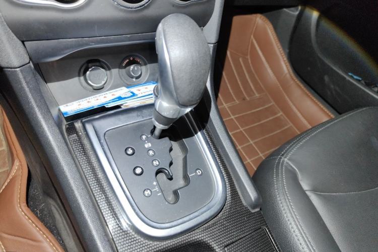 Used Citroen C4L 2014 1.8L Intelligent Drive Automatic Dynamic Model Gear Lever