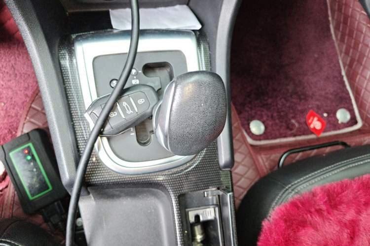 Used Citroen C4L 2014 1.8L Intelligent Drive Automatic Dynamic Model Gear Lever