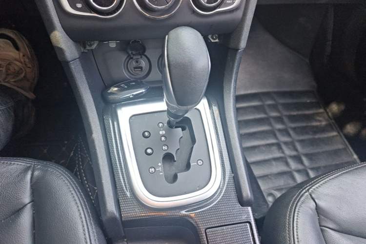 Used Citroen C4L 2014 1.8L Intelligent Drive Automatic Dynamic Model Gear Lever