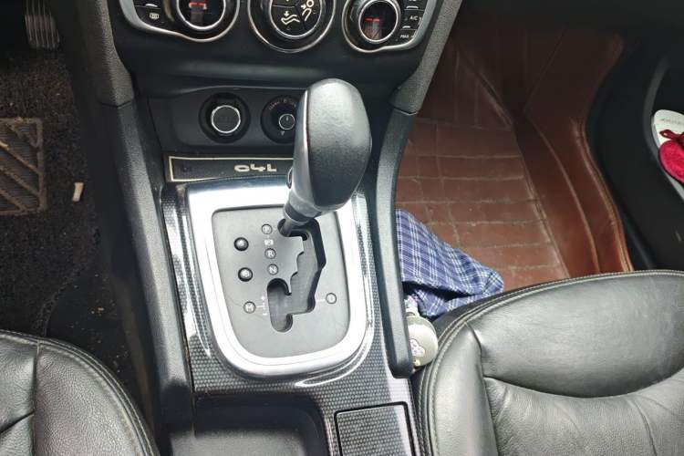 Used Citroen C4L 2014 1.8L Intelligent Drive Automatic Dynamic Model Gear Lever