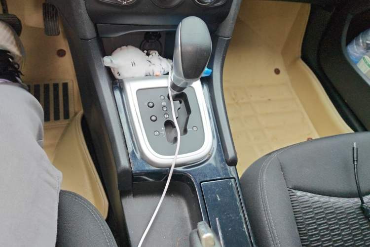 Used Citroen C4L 2014 1.8L Intelligent Drive Automatic Enjoyment Model Gear Lever