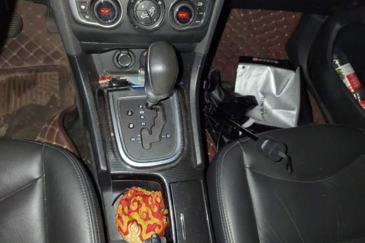 Used Citroen C4L 2014 1.6THP Connected Car Version Automatic Dynamic Model Gear Lever