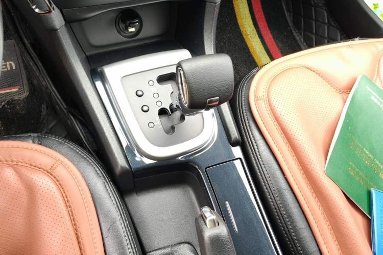 Used Citroen C4L 2014 1.8L Intelligent Drive Automatic Enjoyment Model Gear Lever