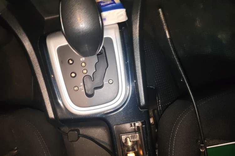 Used Citroen C4L 2014 1.8L Intelligent Drive Automatic Enjoyment Model Gear Lever