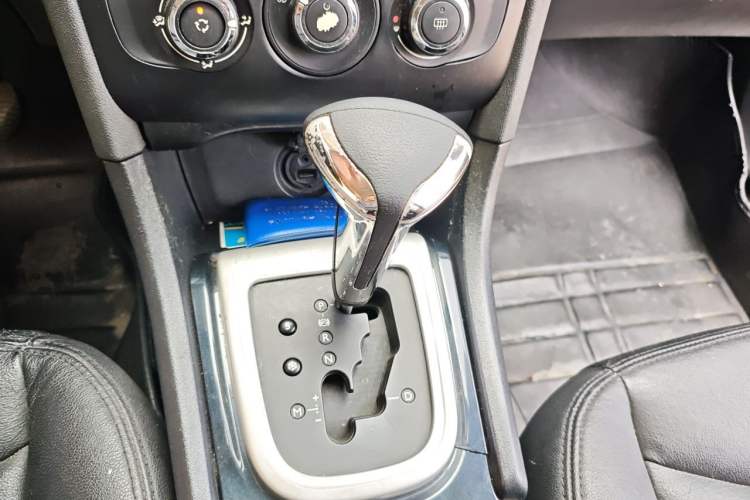 Used Citroen C4L 2014 1.8L Intelligent Drive Automatic Enjoyment Model Gear Lever