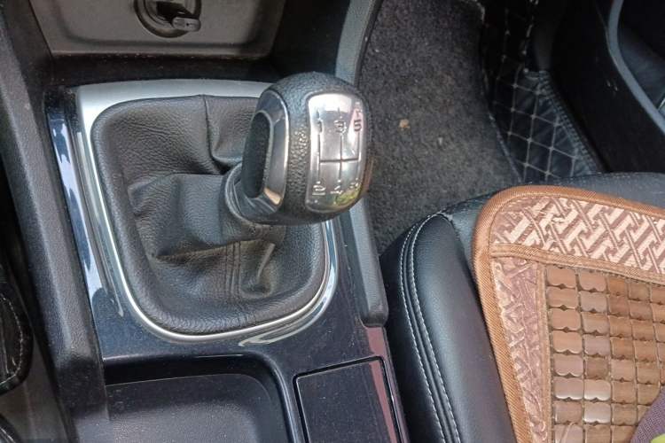 Used Citroen C4L 2014 1.8L Intelligent Drive Manual Enjoyment Model Gear Lever