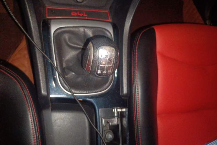 Used Citroen C4L 2014 1.8L Intelligent Drive Manual Enjoyment Model Gear Lever