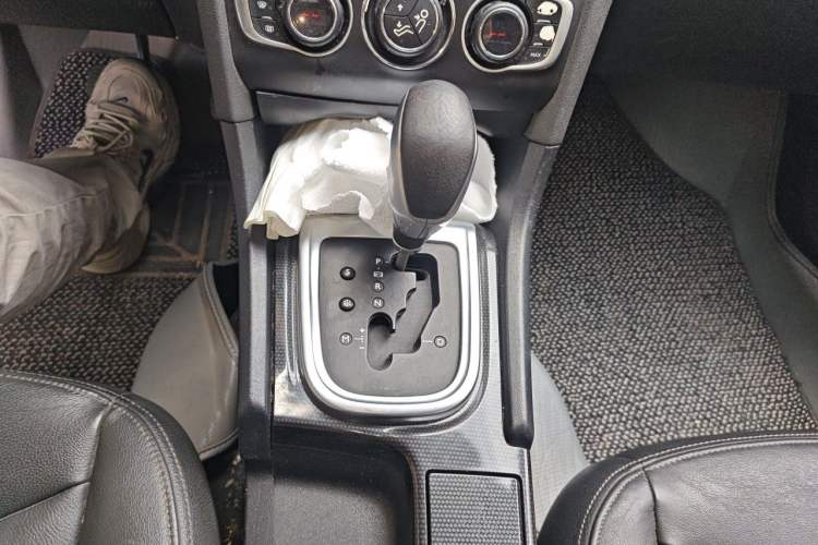 Used Citroen C4L 2014 1.8L Intelligent Drive Automatic Dynamic Model Gear Lever