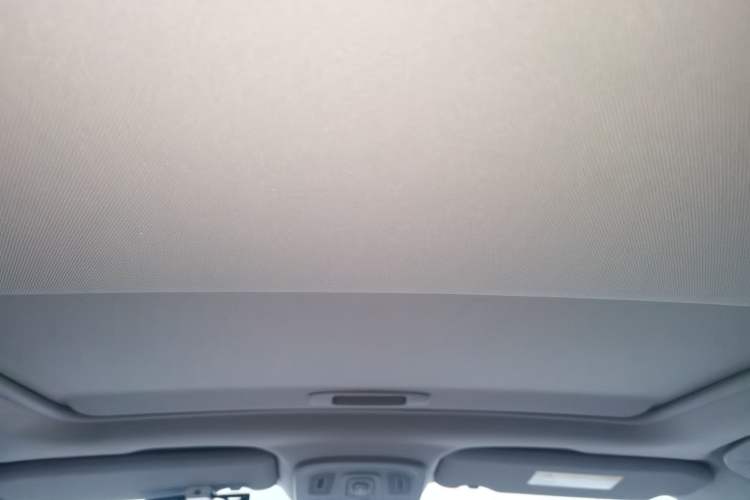 Used Citroen C4L 2014 1.6THP Intelligent Drive Automatic Dynamic Model Headliner