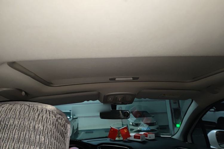Used Citroen C4L 2014 1.8L Intelligent Drive Automatic Dynamic Model Headliner