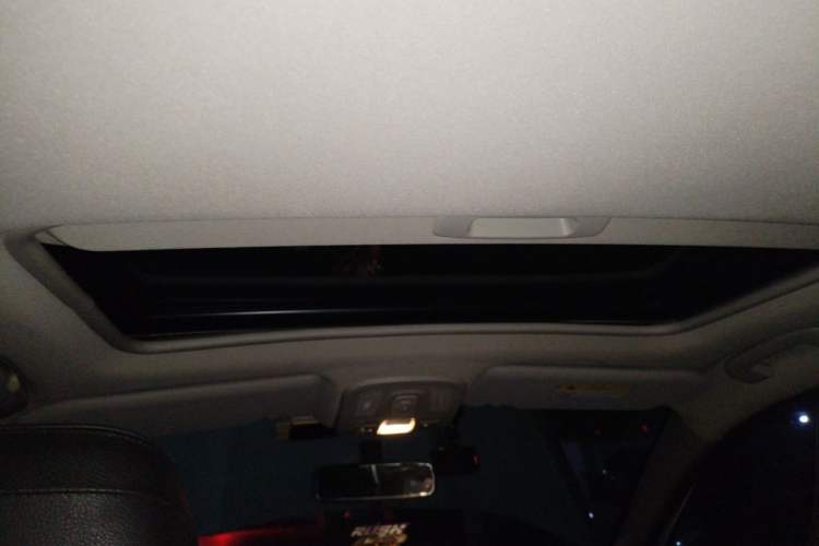Used Citroen C4L 2014 1.8L Intelligent Drive Automatic Dynamic Model Headliner