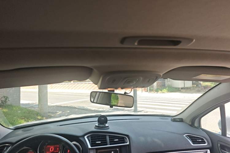 Used Citroen C4L 2014 1.8L Intelligent Drive Automatic Dynamic Model Headliner
