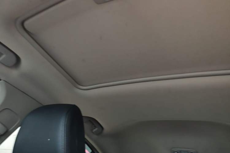 Used Citroen C4L 2014 1.6THP Intelligent Drive Automatic Dynamic Model Headliner