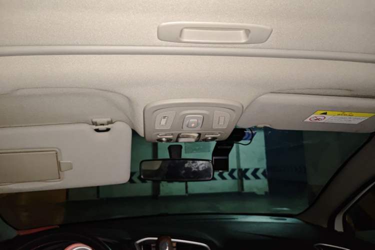 Used Citroen C4L 2014 1.8L Intelligent Drive Automatic Enjoyment Model Headliner