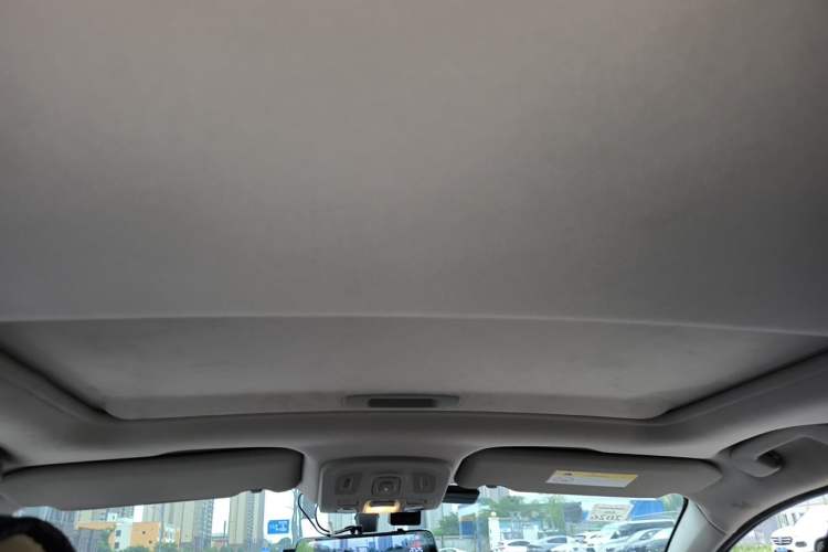 Used Citroen C4L 2014 1.8L Intelligent Drive Automatic Dynamic Model Headliner