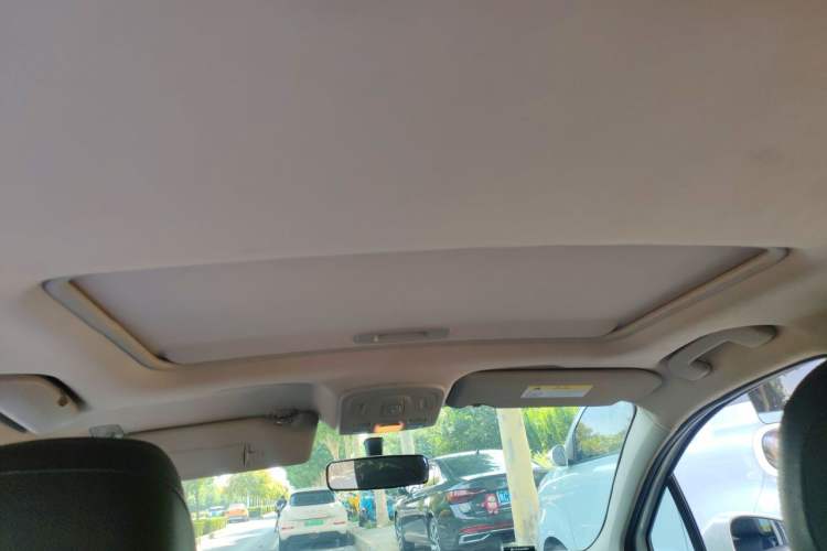 Used Citroen C4L 2014 1.8L Intelligent Drive Automatic Dynamic Model Headliner