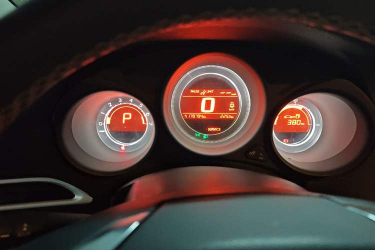 Used Citroen C4L 2014 1.8L Intelligent Drive Automatic Enjoyment Model Instrument Cluster
