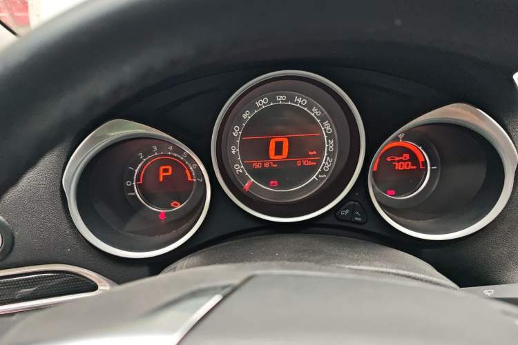 Used Citroen C4L 2014 1.8L Connected Car Edition Automatic Dynamic Model Instrument Cluster
