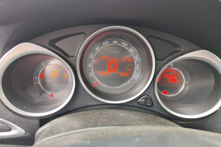 Used Citroen C4L 2014 1.6THP Intelligent Drive Automatic Dynamic Model Instrument Cluster
