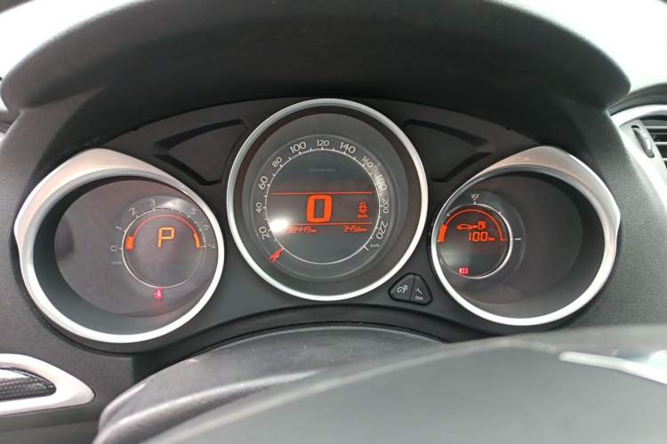 Used Citroen C4L 2014 1.8L Intelligent Drive Automatic Dynamic Model Instrument Cluster