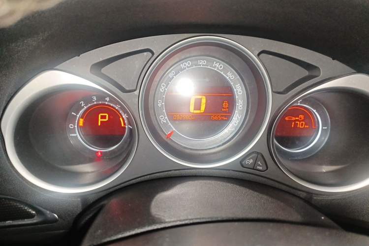 Used Citroen C4L 2014 1.8L Intelligent Drive Automatic Dynamic Model Instrument Cluster