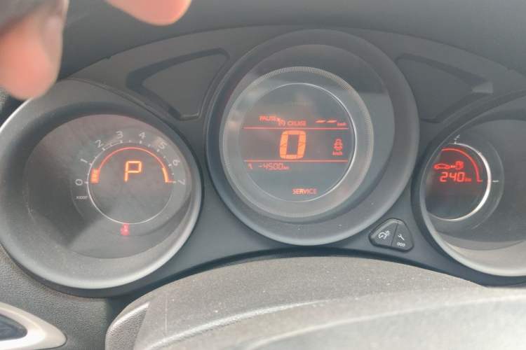 Used Citroen C4L 2014 1.8L Intelligent Drive Automatic Enjoyment Model Instrument Cluster