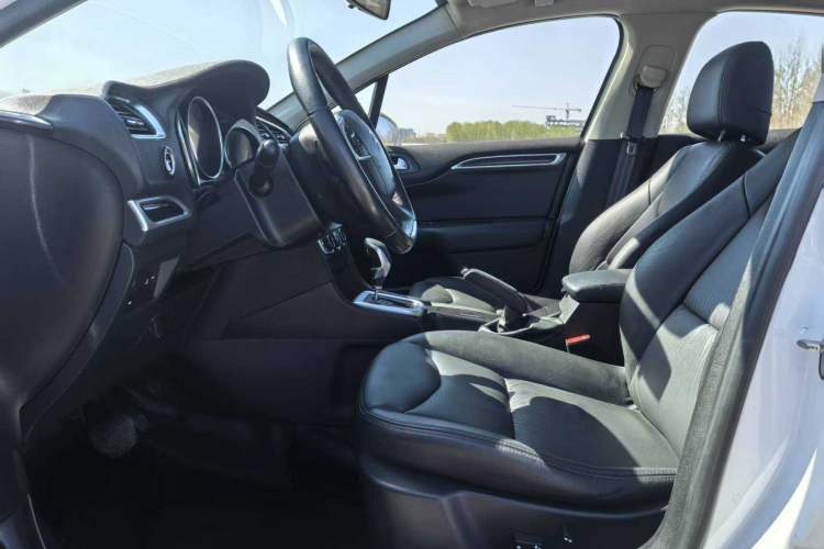 Used Citroen C4L 2014 1.6THP Intelligent Drive Automatic Dynamic Model Interior 2