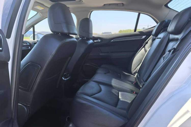 Used Citroen C4L 2014 1.6THP Intelligent Drive Automatic Dynamic Model Interior 3