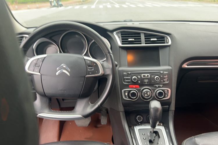 Used Citroen C4L 2014 1.8L Intelligent Drive Automatic Dynamic Model Interior 6